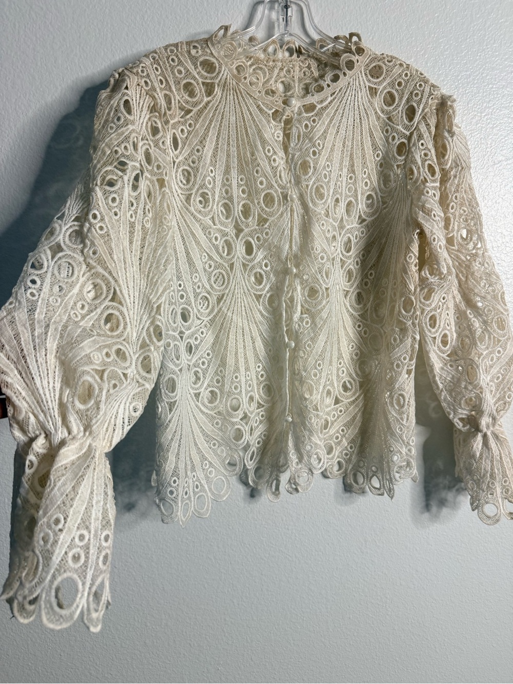 Ivory Ombré Sheer Lace Bell Sleeve Blouse Size Small (40”-44” B) - Picture 3 of 8